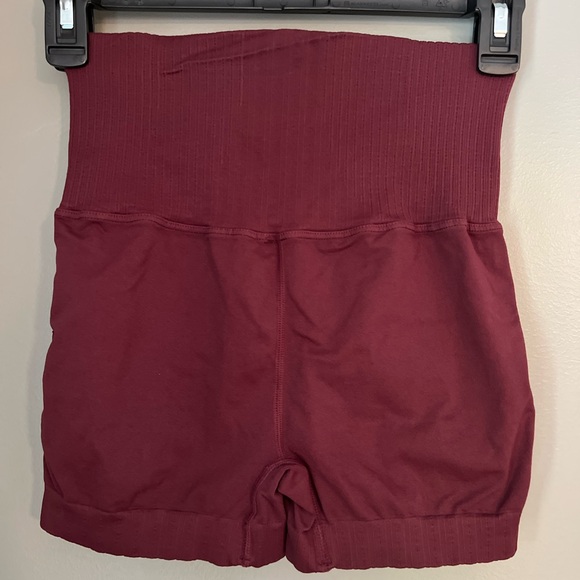 Free People Movement Good Karma Shorts - size (XS/S) - Picture 4 of 6